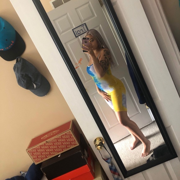 One piece tie dye outfit wore once - Picture 2 of 2